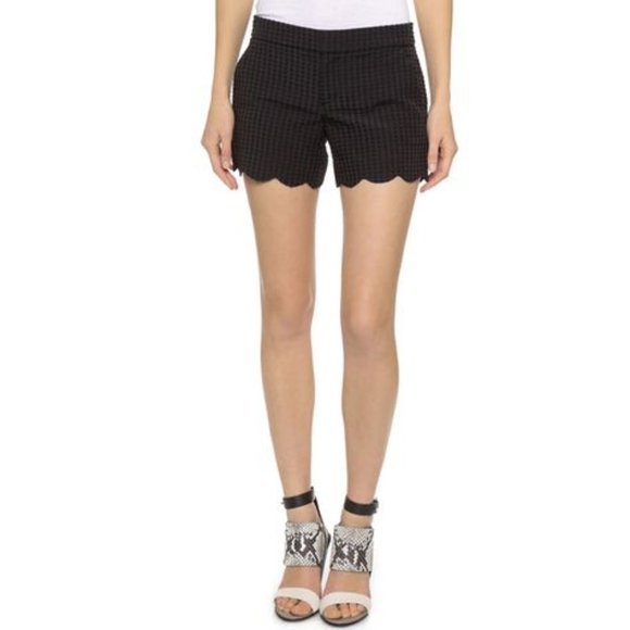 Club Monaco Pants - Club Monaco Scalloped Black Shorts Size 6